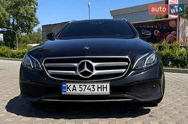 Універсал Mercedes-Benz E-Class 2017 в Києві Універсал Mercedes-Benz E-Class 2017 в Києві