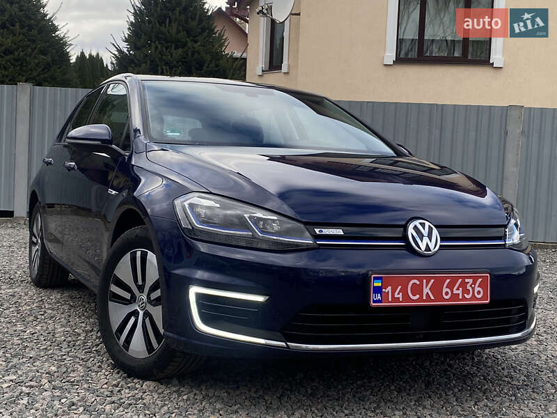 Хэтчбек Volkswagen e-Golf 2020 в Самборе Хэтчбек Volkswagen e-Golf 2020 в Самборе