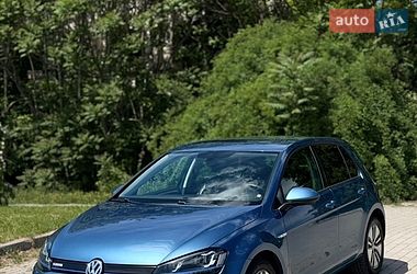 Хэтчбек Volkswagen e-Golf 2016 в Каменец-Подольском