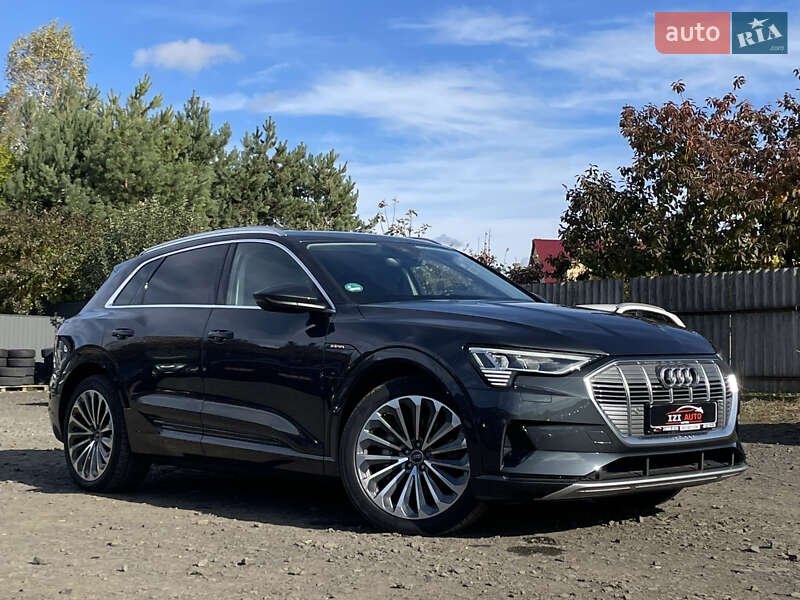 Внедорожник / Кроссовер Audi e-tron 2022 в Луцке
