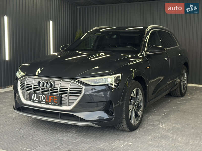 Внедорожник / Кроссовер Audi e-tron 2022 в Мукачево