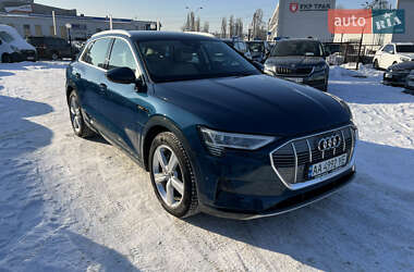 Внедорожник / Кроссовер Audi e-tron 2020 в Киеве