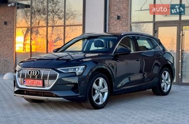 Позашляховик / Кросовер Audi e-tron 2020 в Києві