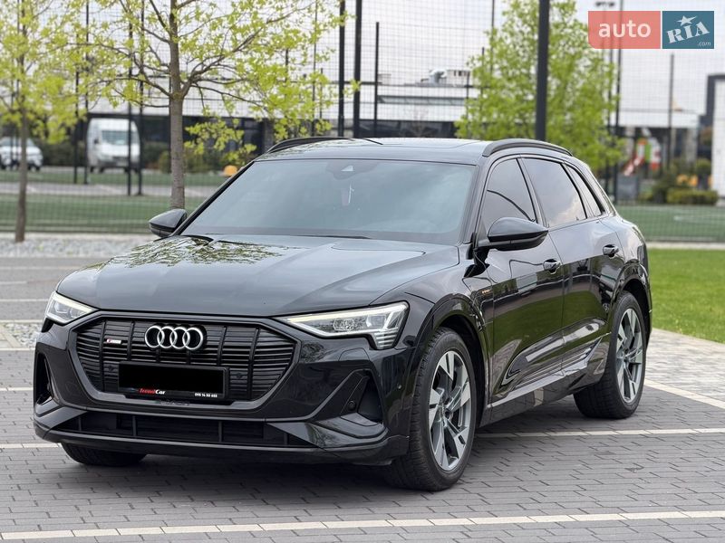 Внедорожник / Кроссовер Audi e-tron 2019 в Мукачево