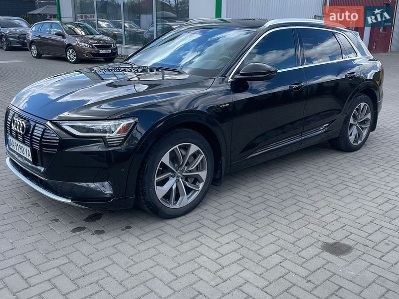 Внедорожник / Кроссовер Audi e-tron 2019 в Луцке Внедорожник / Кроссовер Audi e-tron 2019 в Луцке