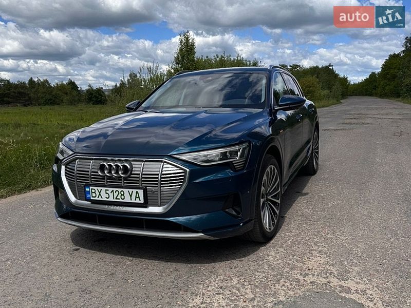 Внедорожник / Кроссовер Audi e-tron 2019 в Ковеле