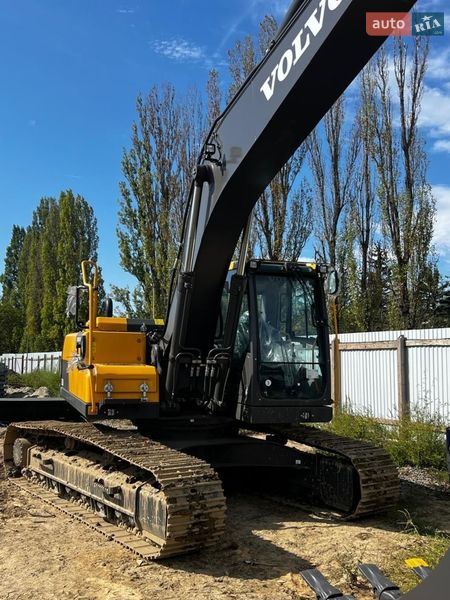 Гусеничный экскаватор Volvo EC 220DL 2023 в Ужгороде