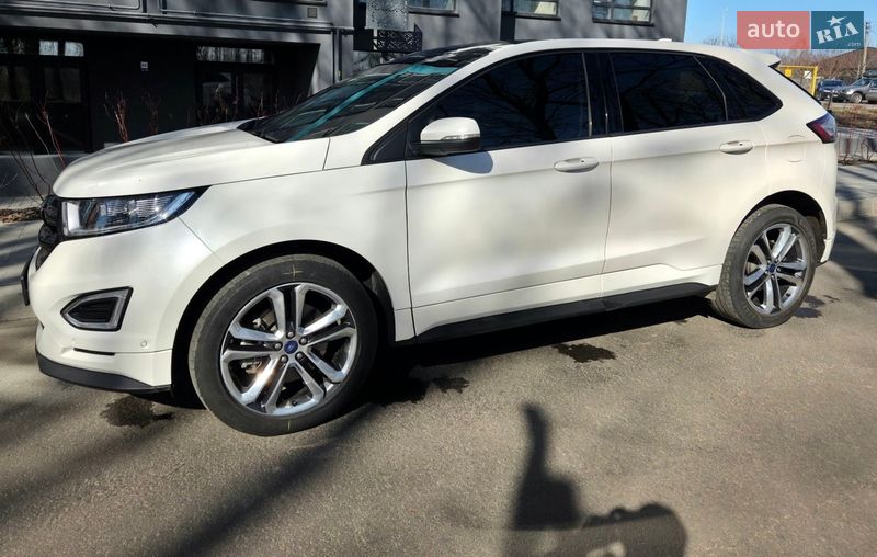 Позашляховик / Кросовер Ford Edge 2015 в Чернігові