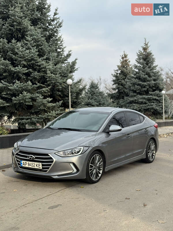 Седан Hyundai Elantra 2017 в Запорожье Седан Hyundai Elantra 2017 в Запорожье