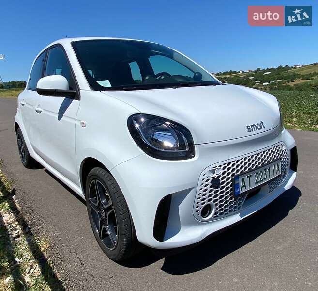 Хэтчбек Smart EQ Forfour 2020 в Надворной