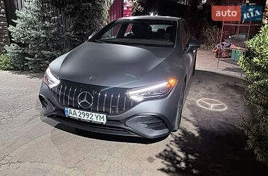 Седан Mercedes-Benz EQE 2022 в Киеве