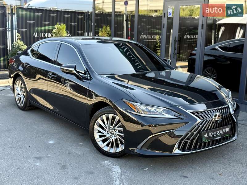 Седан Lexus ES 2022 в Києві