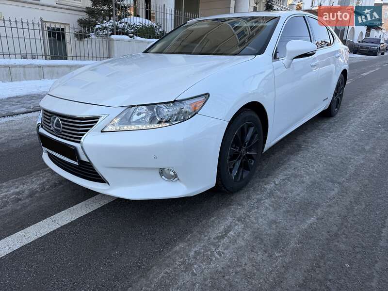 Седан Lexus ES 2013 в Києві Седан Lexus ES 2013 в Києві