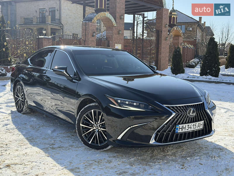 Седан Lexus ES 2024 в Одессе