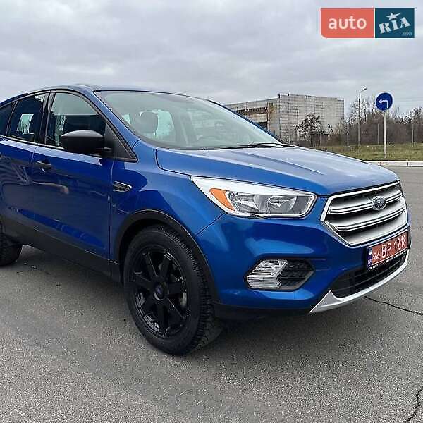 Позашляховик / Кросовер Ford Escape 2019 в Львові
