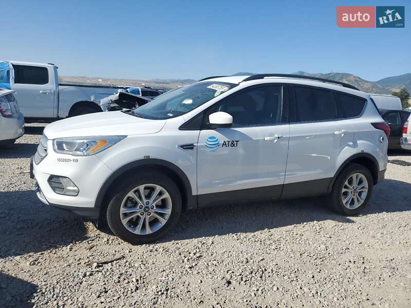 Внедорожник / Кроссовер Ford Escape 2019 в Хмельницком