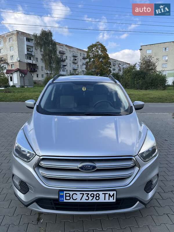Позашляховик / Кросовер Ford Escape 2018 в Трускавці