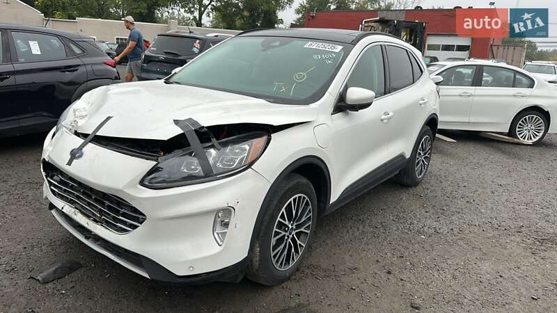 Позашляховик / Кросовер Ford Escape 2022 в Києві