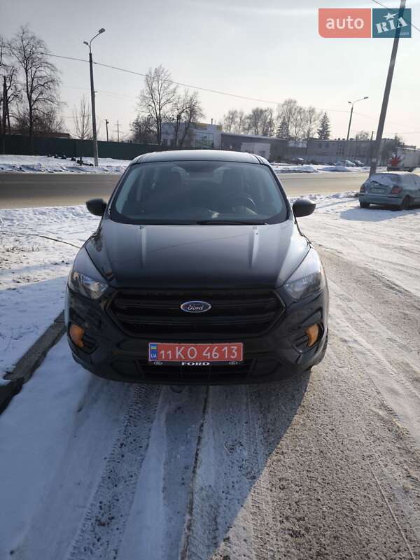 Внедорожник / Кроссовер Ford Escape 2017 в Сумах