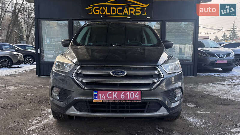 Внедорожник / Кроссовер Ford Escape 2017 в Львове Внедорожник / Кроссовер Ford Escape 2017 в Львове