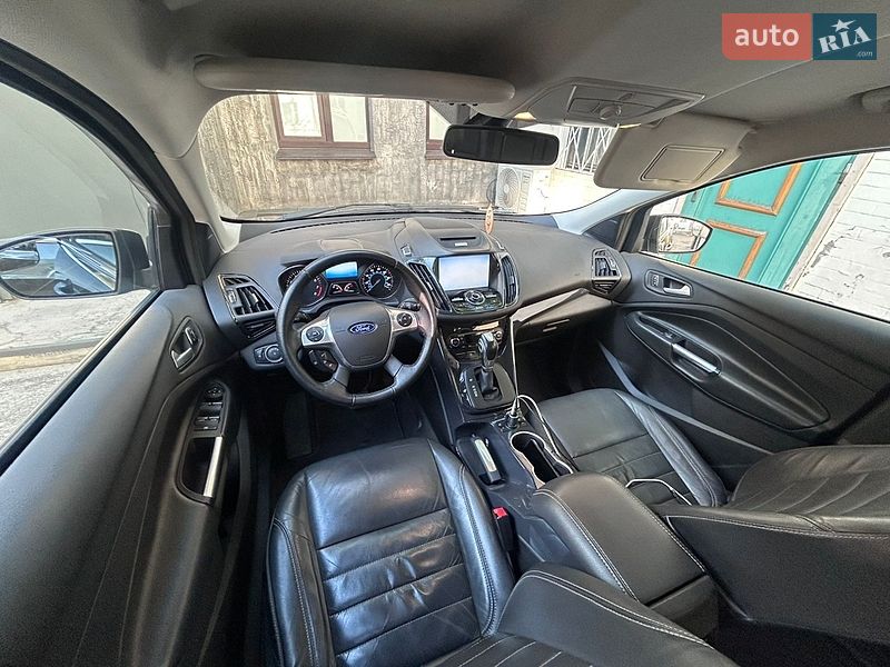 Внедорожник / Кроссовер Ford Escape 2015 в Киеве