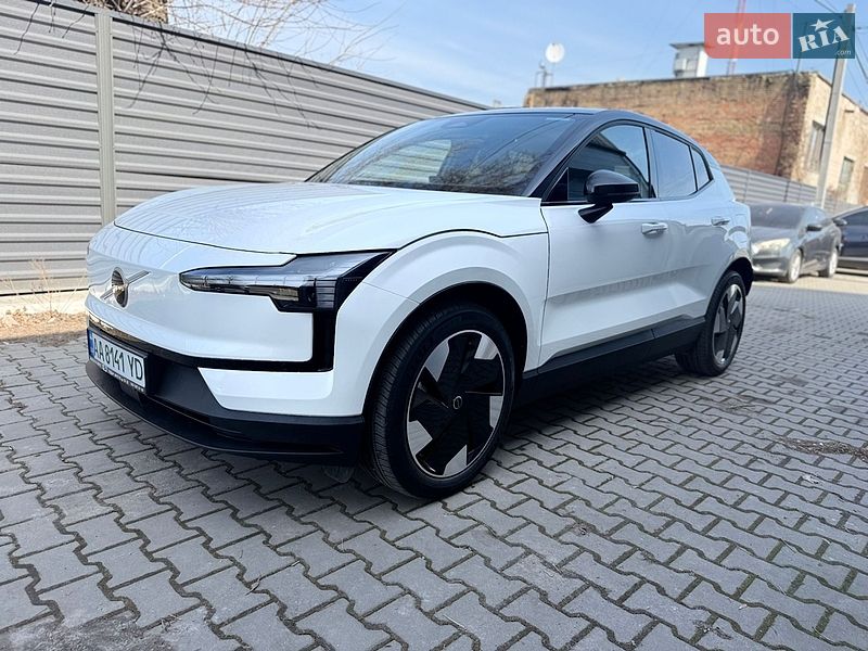 Внедорожник / Кроссовер Volvo EX30 2024 в Киеве