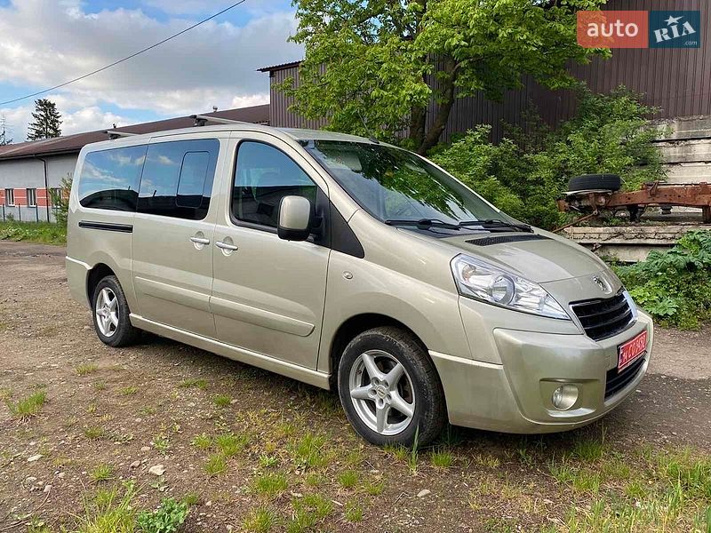 Минивэн Peugeot Expert 2015 в Калуше