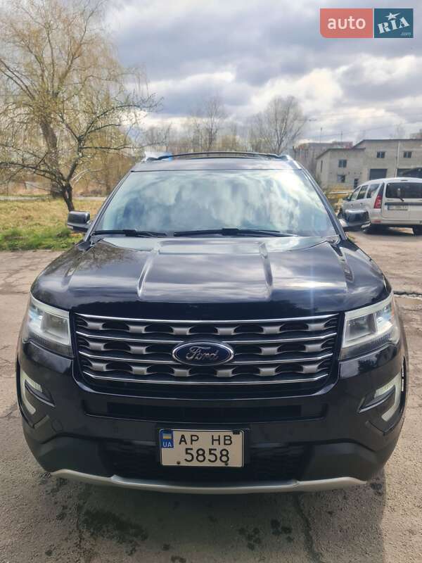 Позашляховик / Кросовер Ford Explorer 2017 в Трускавці
