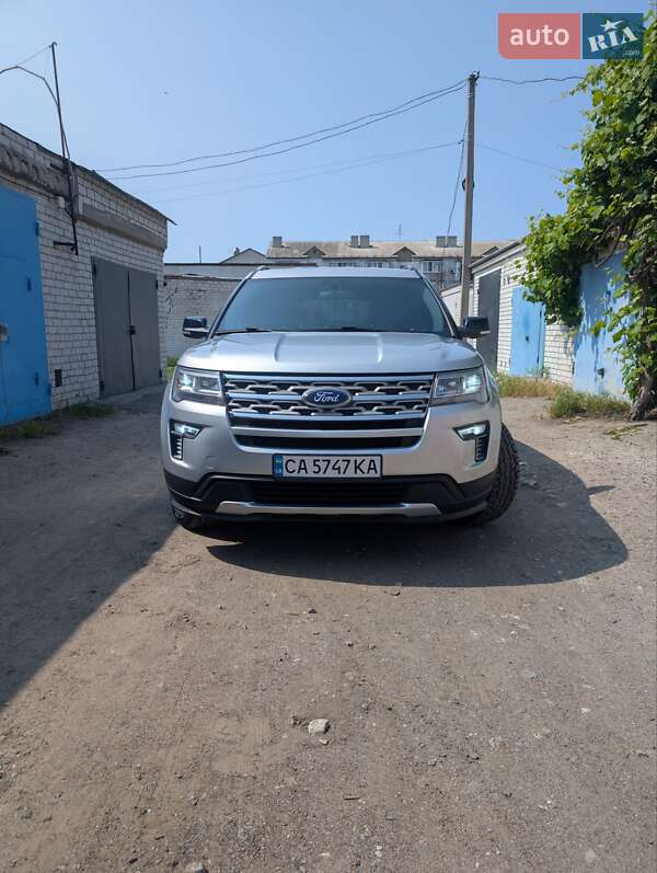 Позашляховик / Кросовер Ford Explorer 2017 в Черкасах