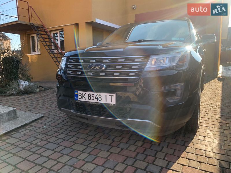 Внедорожник / Кроссовер Ford Explorer 2017 в Ровно Внедорожник / Кроссовер Ford Explorer 2017 в Ровно