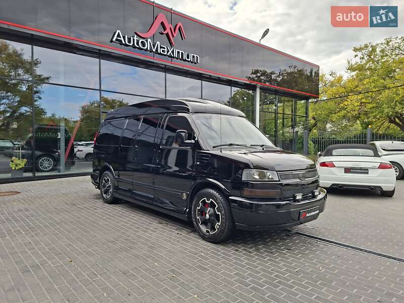 Минивэн Chevrolet Express 2008 в Одессе