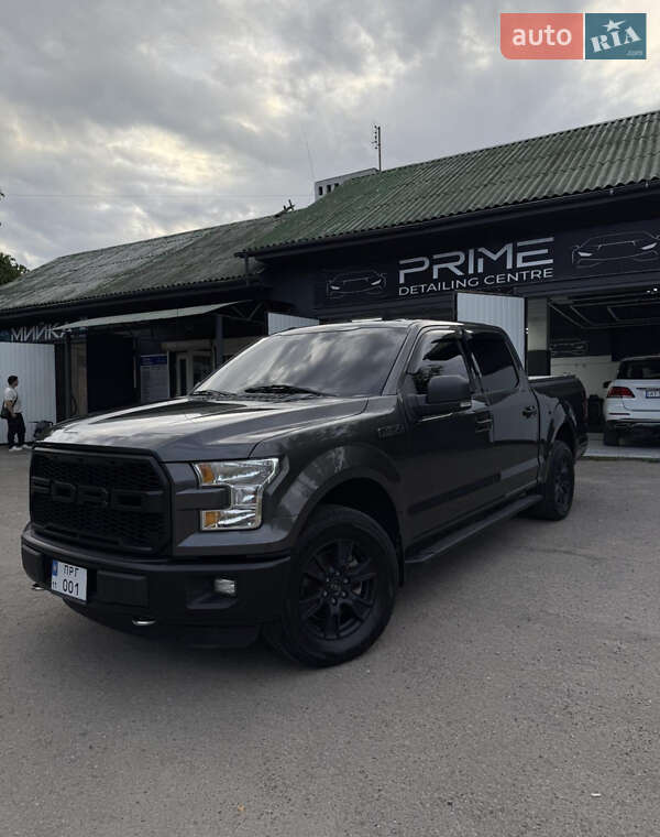 Пикап Ford F-150 2016 в Хмельницком Пикап Ford F-150 2016 в Хмельницком