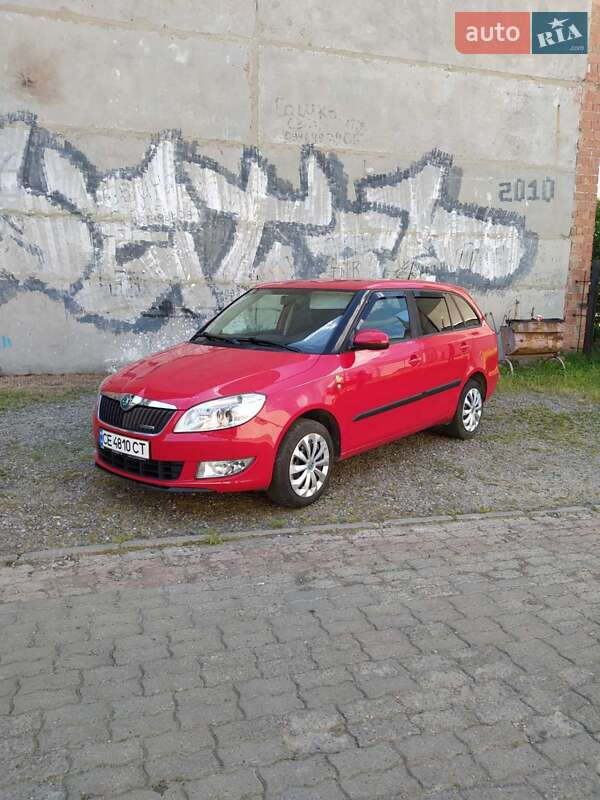 Універсал Skoda Fabia 2011 в Чернівцях Універсал Skoda Fabia 2011 в Чернівцях