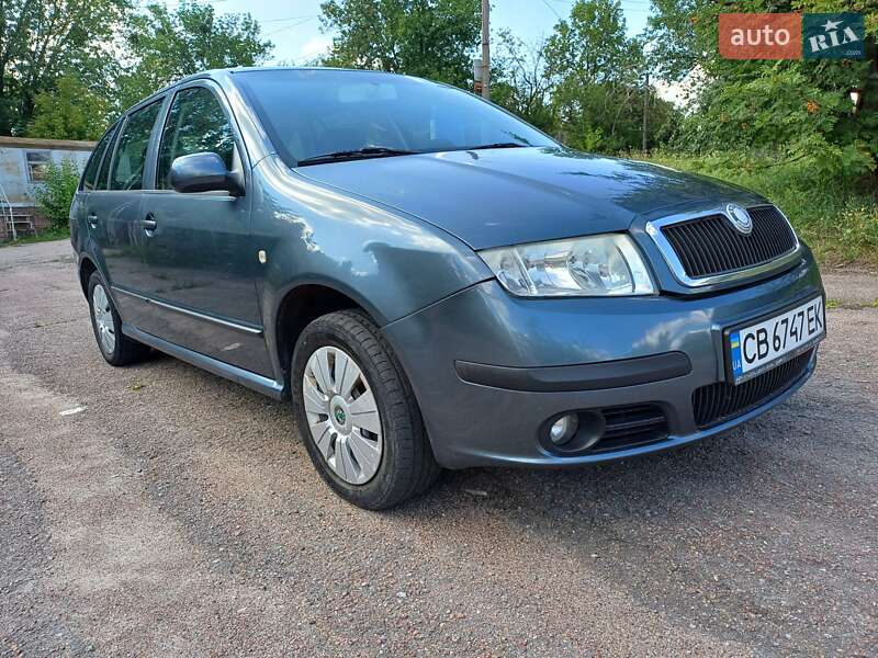 Универсал Skoda Fabia 2006 в Чернигове