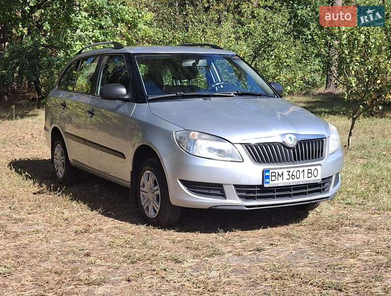 Универсал Skoda Fabia 2010 в Ромнах Универсал Skoda Fabia 2010 в Ромнах