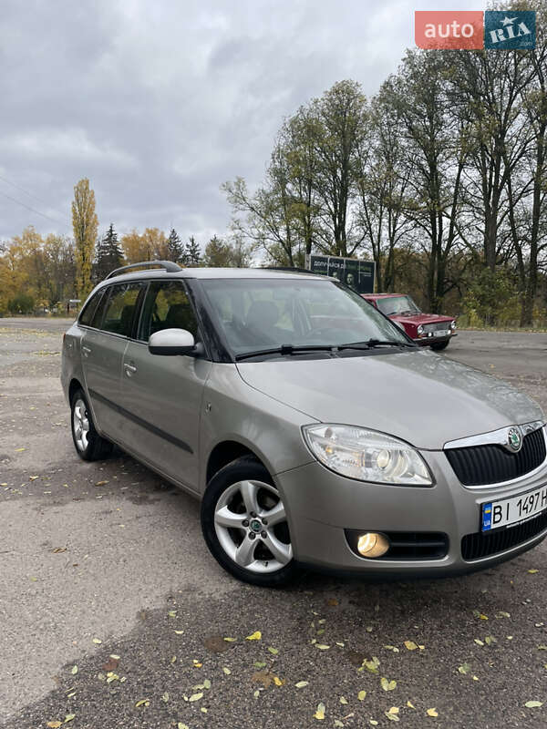 Універсал Skoda Fabia 2008 в Хоролі