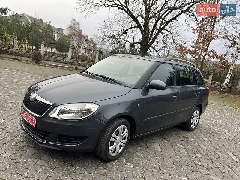 Универсал Skoda Fabia 2010 в Золочеве