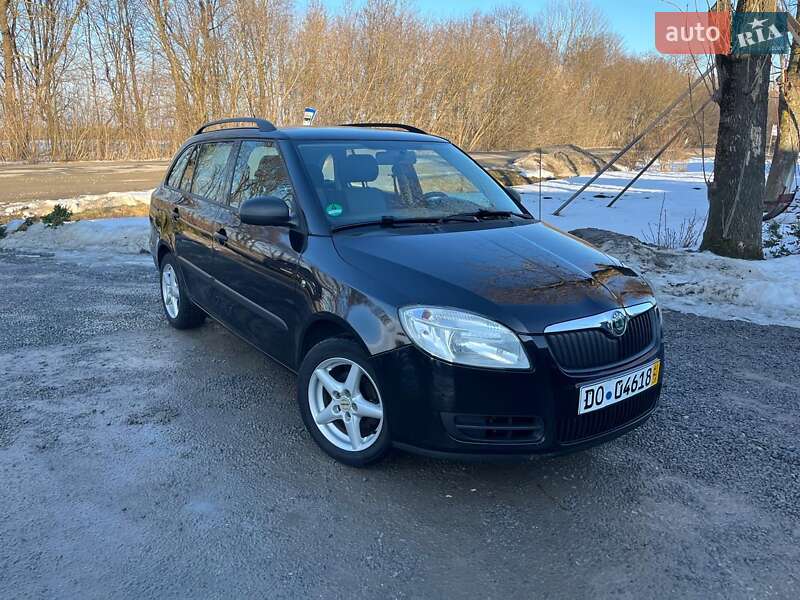 Универсал Skoda Fabia 2009 в Тернополе