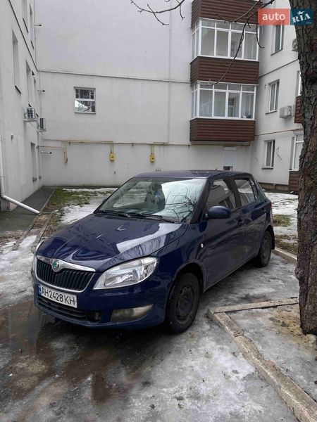 Хэтчбек Skoda Fabia 2010 в Харькове