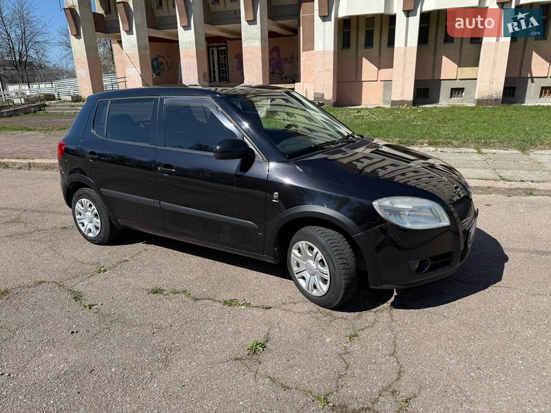 Хэтчбек Skoda Fabia 2008 в Львове