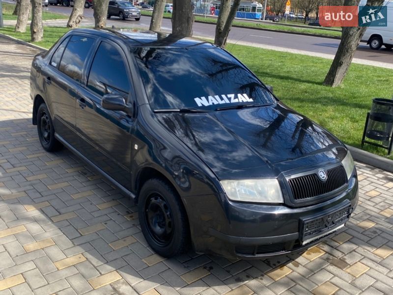 Седан Skoda Fabia 2004 в Виннице