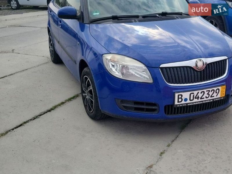 Хэтчбек Skoda Fabia 2009 в Збараже