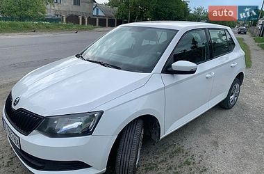 Хэтчбек Skoda Fabia 2017 в Каменец-Подольском