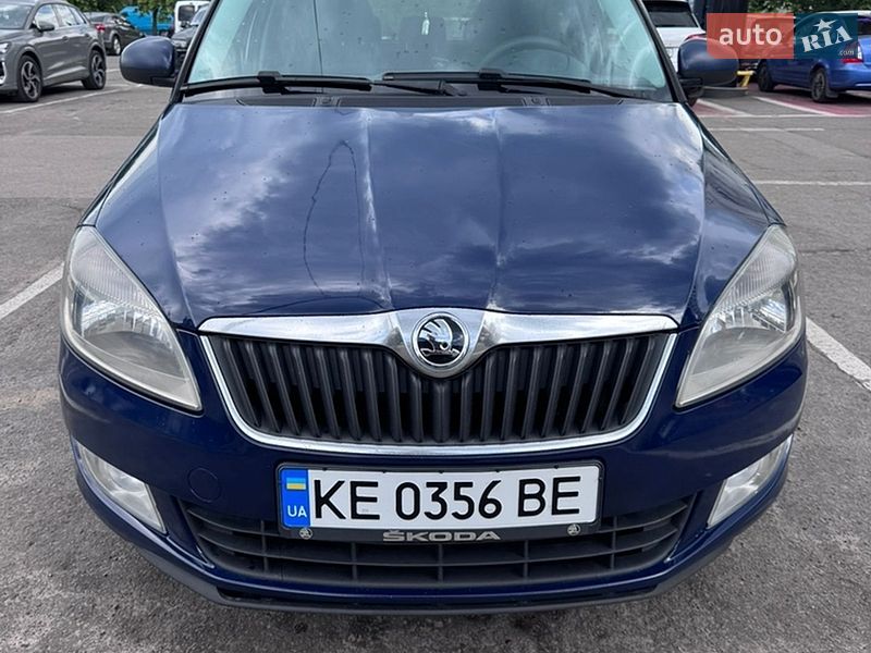 Универсал Skoda Fabia 2013 в Днепре Универсал Skoda Fabia 2013 в Днепре