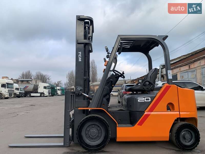 Вилочный погрузчик TCM FD 2022 в Одессе