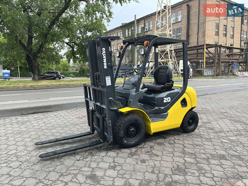 Вилочный погрузчик Komatsu FG 2015 в Одессе