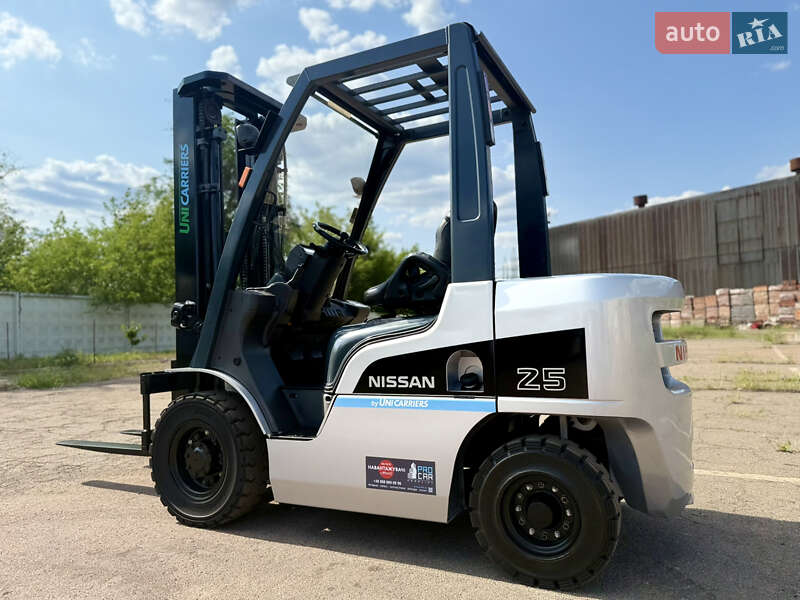 Вилочный погрузчик Nissan FG 2009 в Кривом Роге