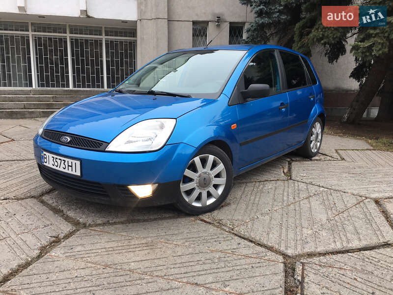 Хэтчбек Ford Fiesta 2005 в Полтаве