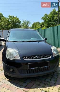 Хэтчбек Ford Fiesta 2007 в Каменец-Подольском Хэтчбек Ford Fiesta 2007 в Каменец-Подольском