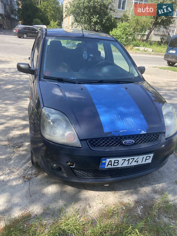 Хэтчбек Ford Fiesta 2007 в Виннице